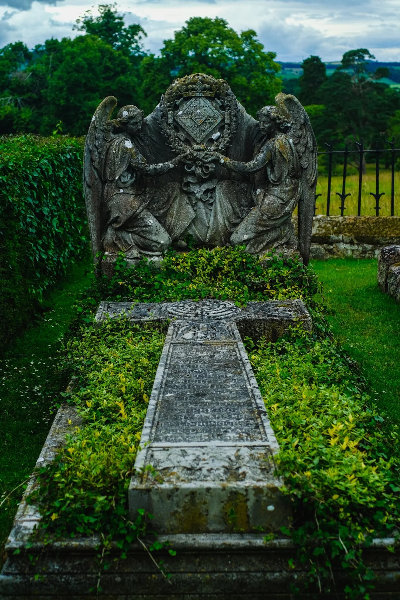  Lady Waterford&rsquo;s grave. It was designed in 1891 by esteemed British painter and sculptor George Frederic Watts, and the slab was done by Watts&rsquo;s wife Mary Seton Watts. 