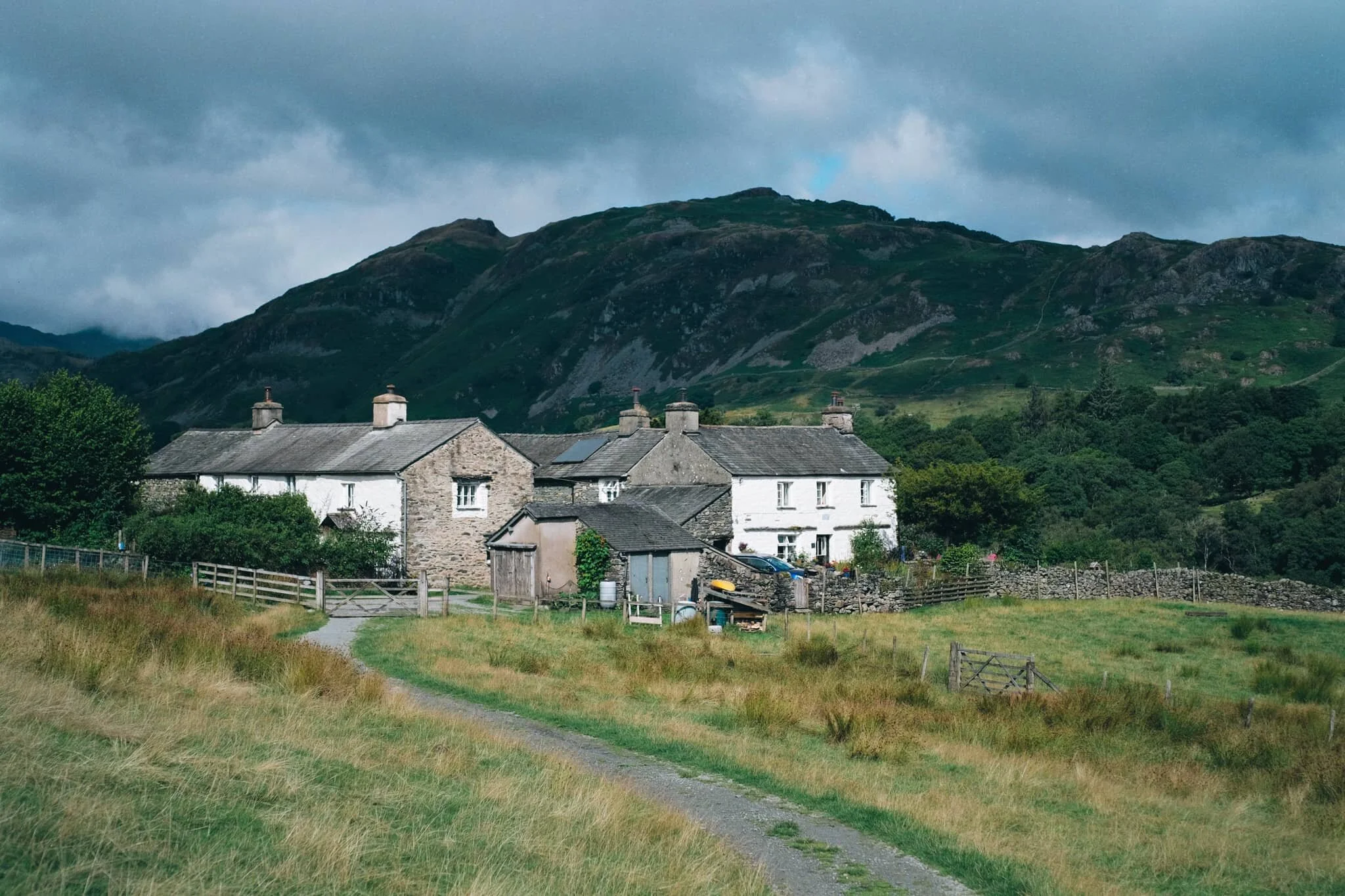  We decided to to explore a little extra and took the path towards Stang End, snapping High Park Farm along the way with Lingmoor Fell above. 