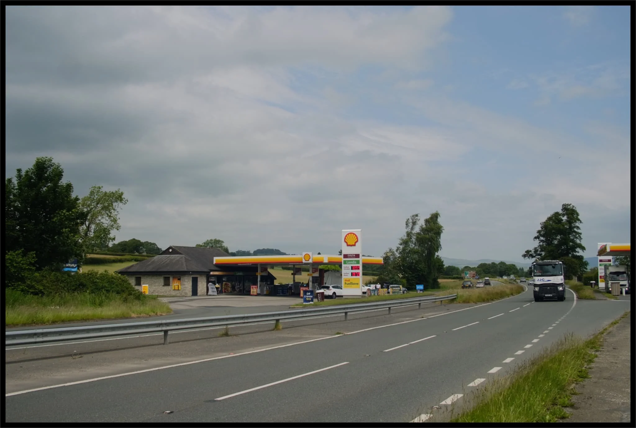  Back out of the gorge, I elected to follow the footpath along the A591 all the way back into Kendal. I knew this route would be windier and keep the bugs away. And help cool me down. 