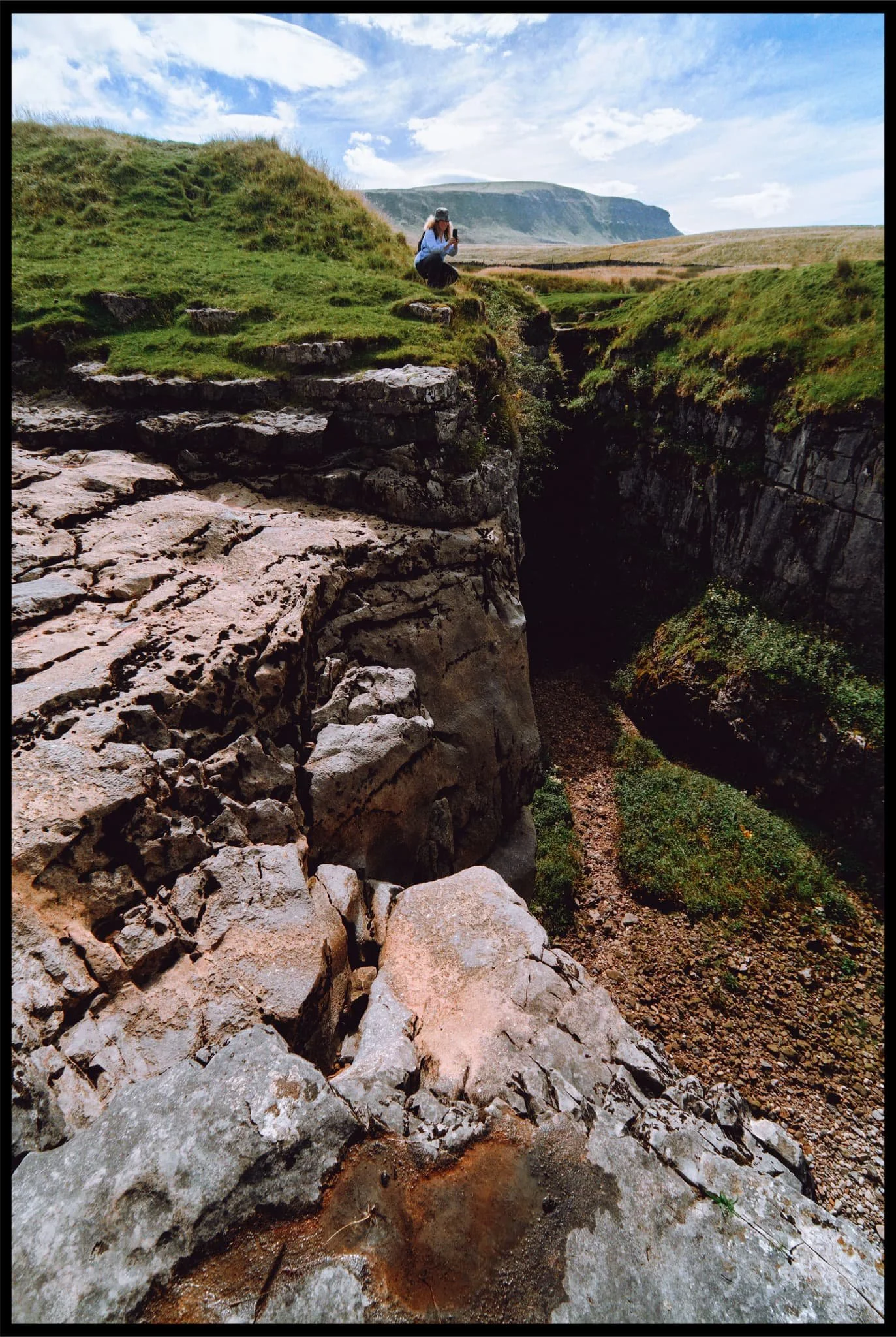  Weird to think that this composition would, in ancient times, mean standing at the precipice of a large roaring waterfall. 