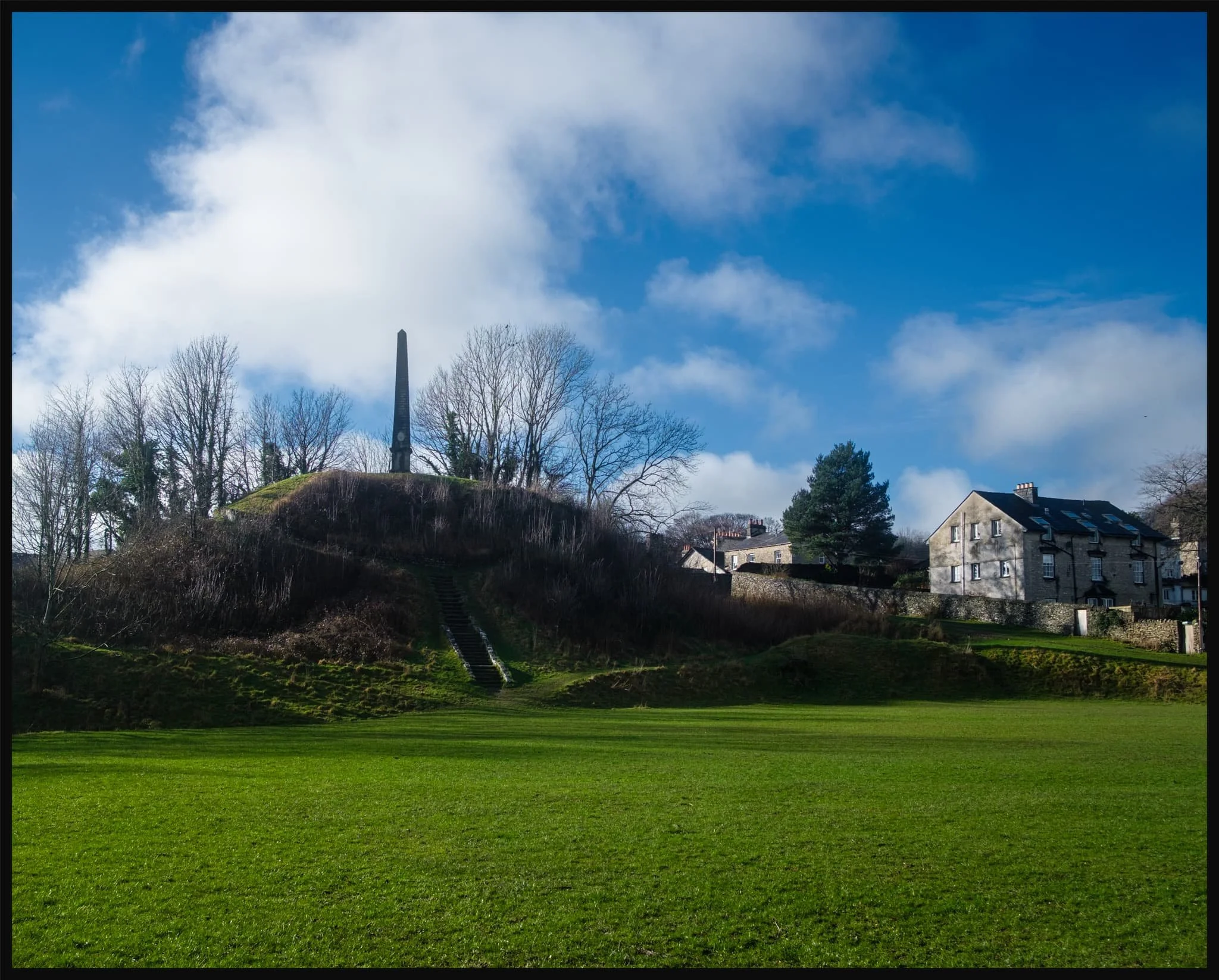  The obelisk that marks the site of Kendal&rsquo;s first castle, Castle Howe. 