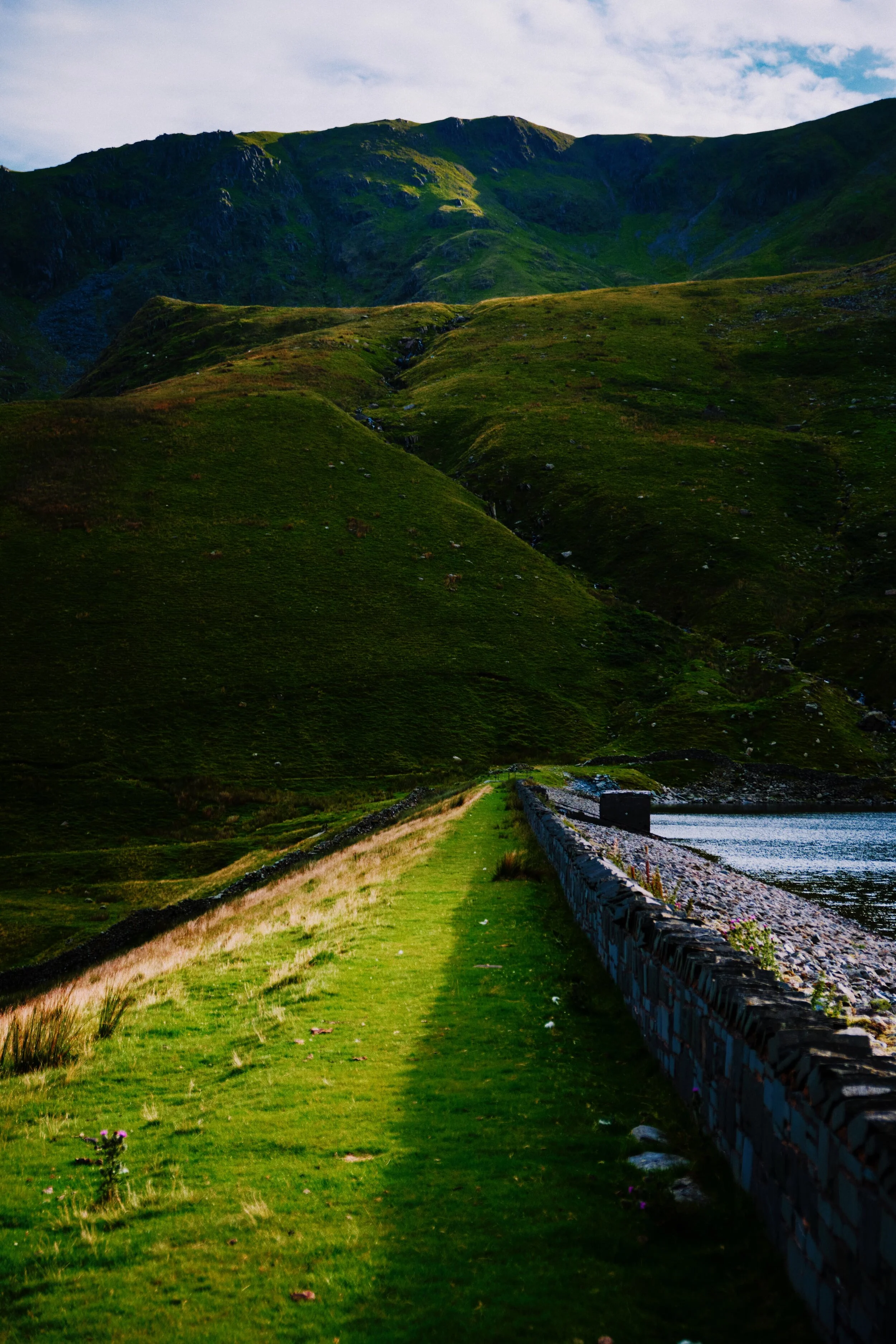  A simple composition straight along the dam towards Yoke and its subsidiary crags. 