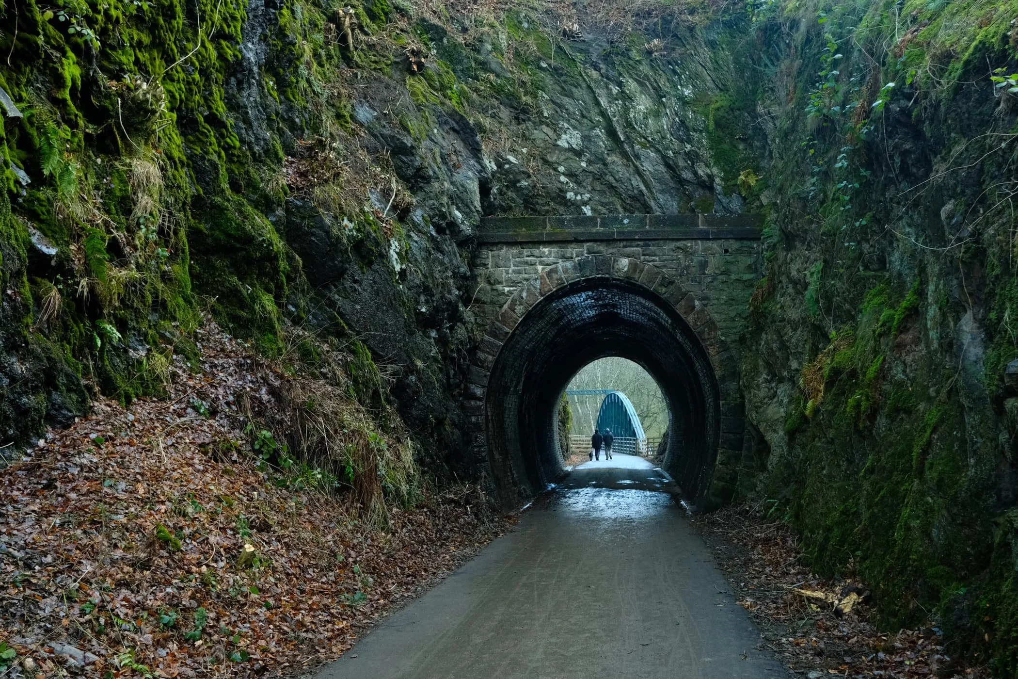  Another relic of Victorian engineering, a small tunnel blasted through the crag leading to Rawsome&rsquo;s Bridge. 