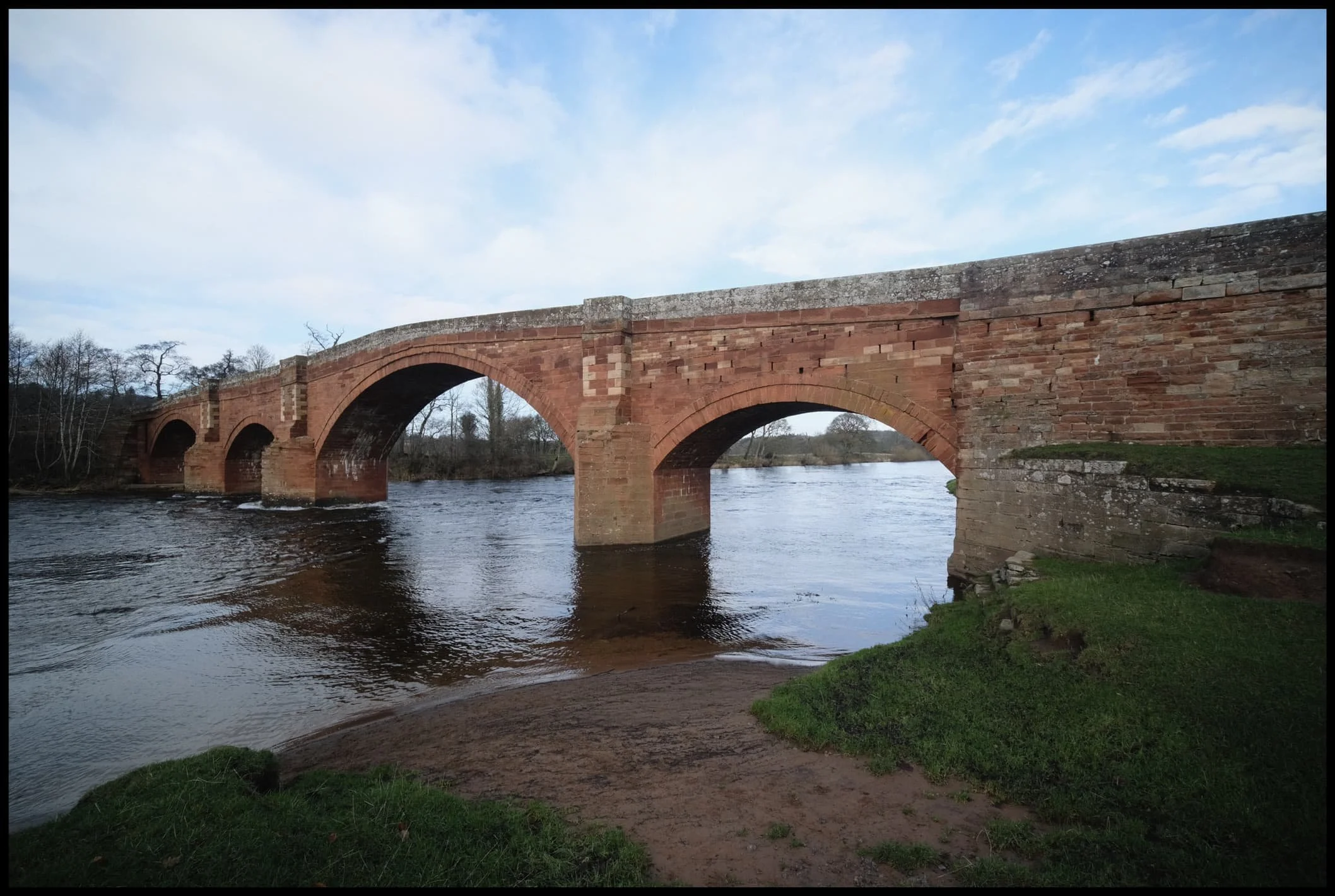  One last look back along the entire span of the bridge before carrying on towards Kirkoswald. 
