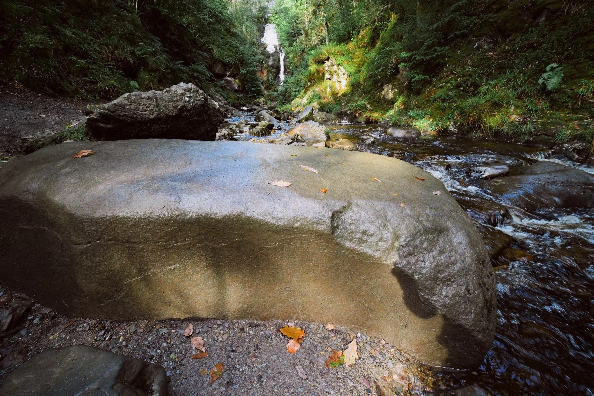  You know I&rsquo;m a sucker for weird and unusual rocks and boulders that stand out. 