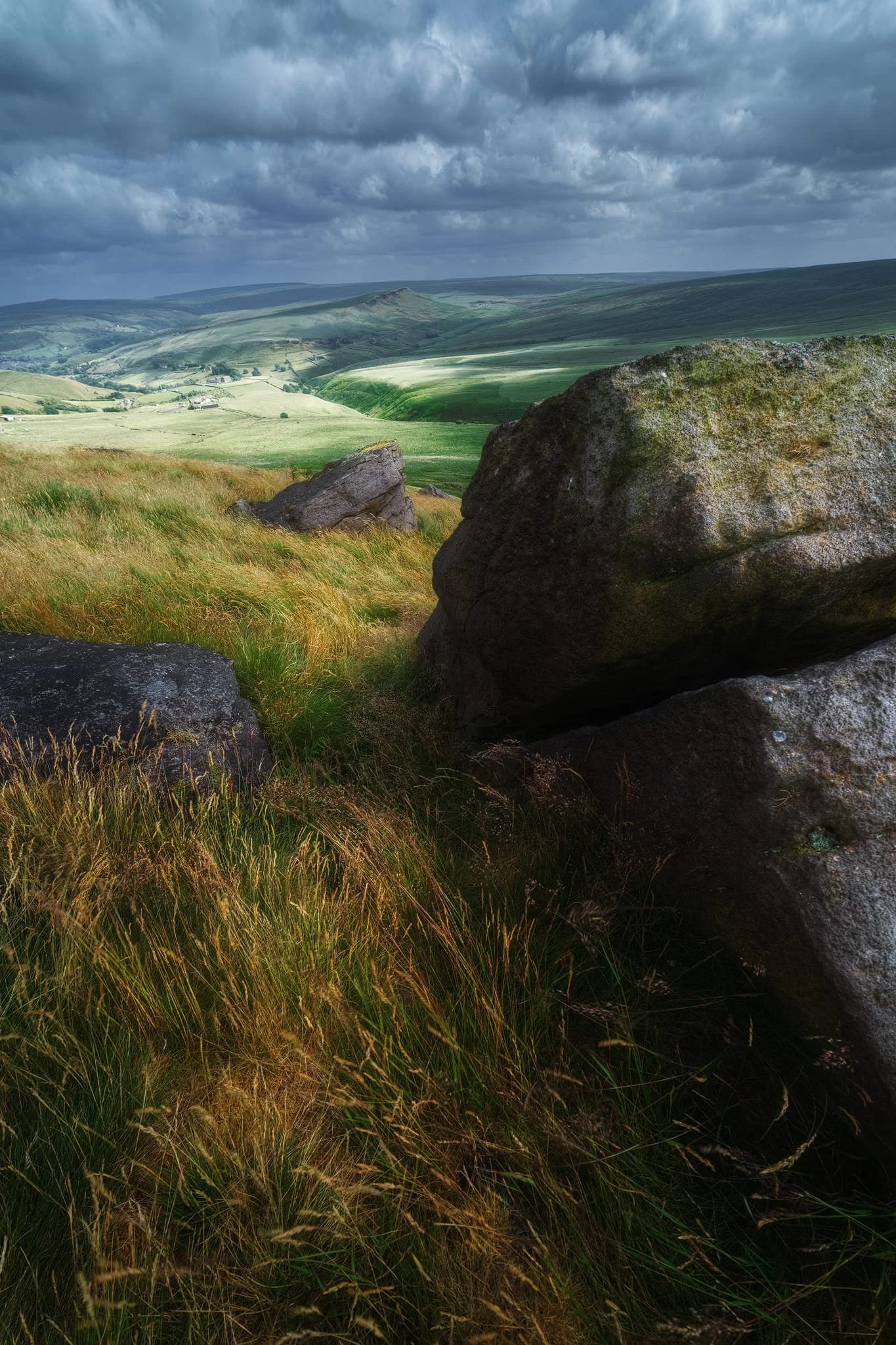  At 1,400 ft above sea level, the wind was blowing a raging storm. Probably one of the windiest shoots I&rsquo;ve ever done. I wanted to capture that sense of rushing and movement everywhere, contrasted against the still and stubborn boulders and crags. 