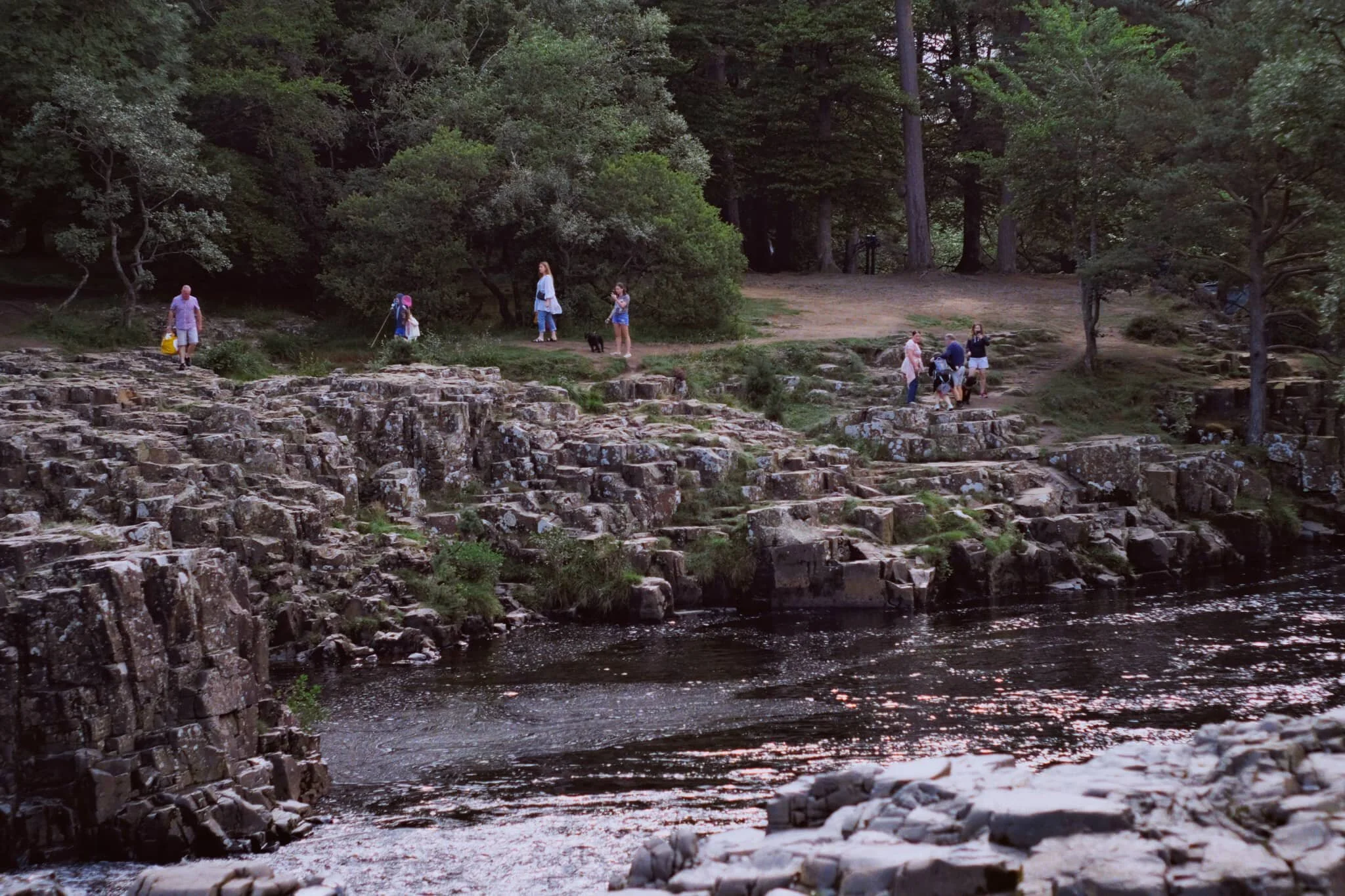  Looking back at the northern bank of the River Tees, with more people finding their now to the waterfalls. Best get a move on. 