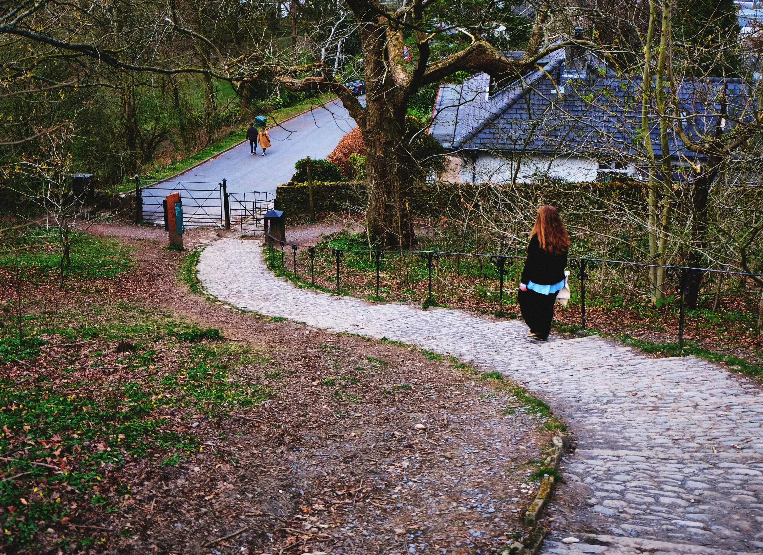  The main way back down to Kendal from the castle. 