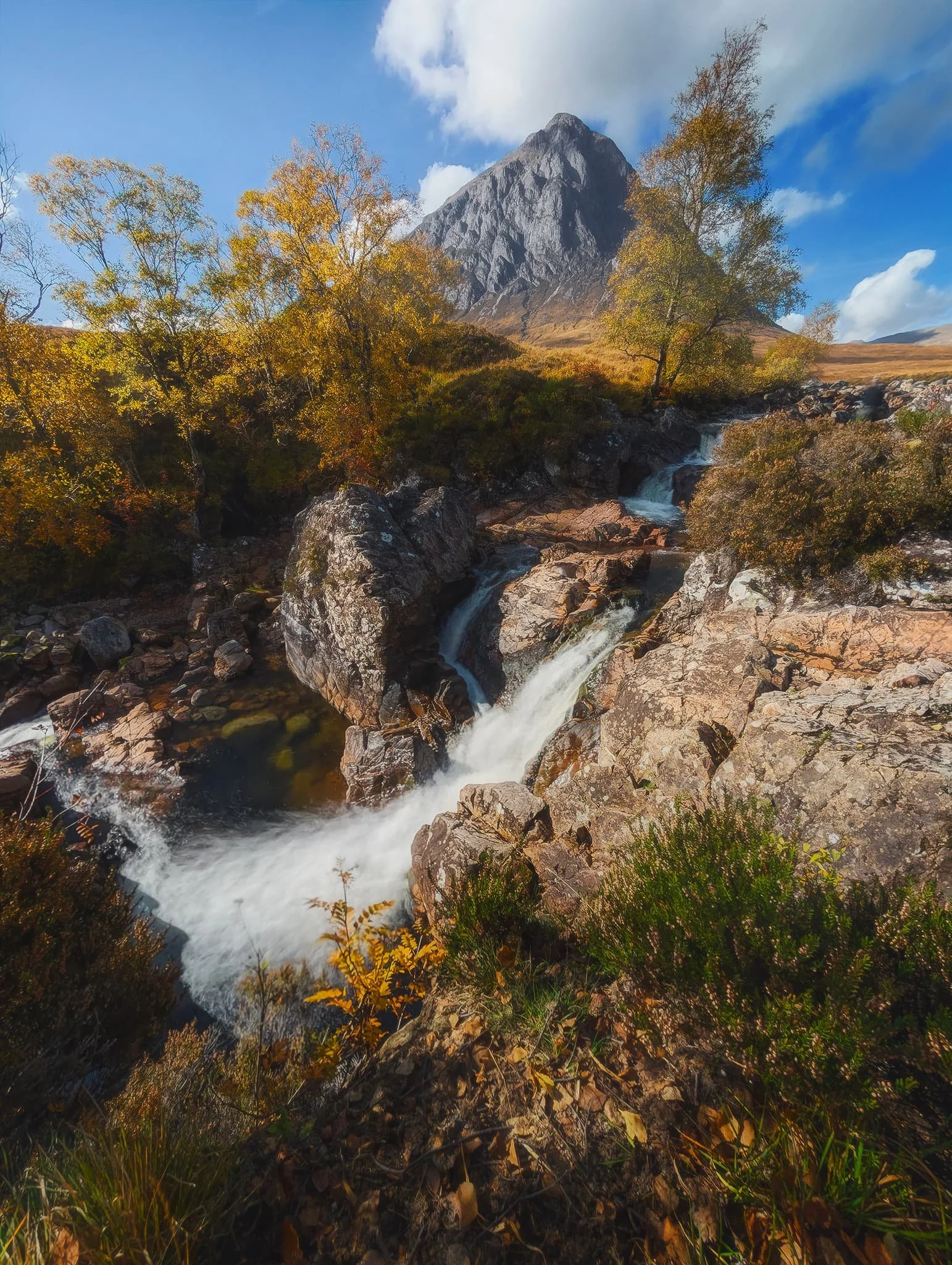  Perhaps one of the most photographed Scottish mountains, and one of the most photographed compositions of it. Still, I couldn&rsquo;t resist. Who could? 