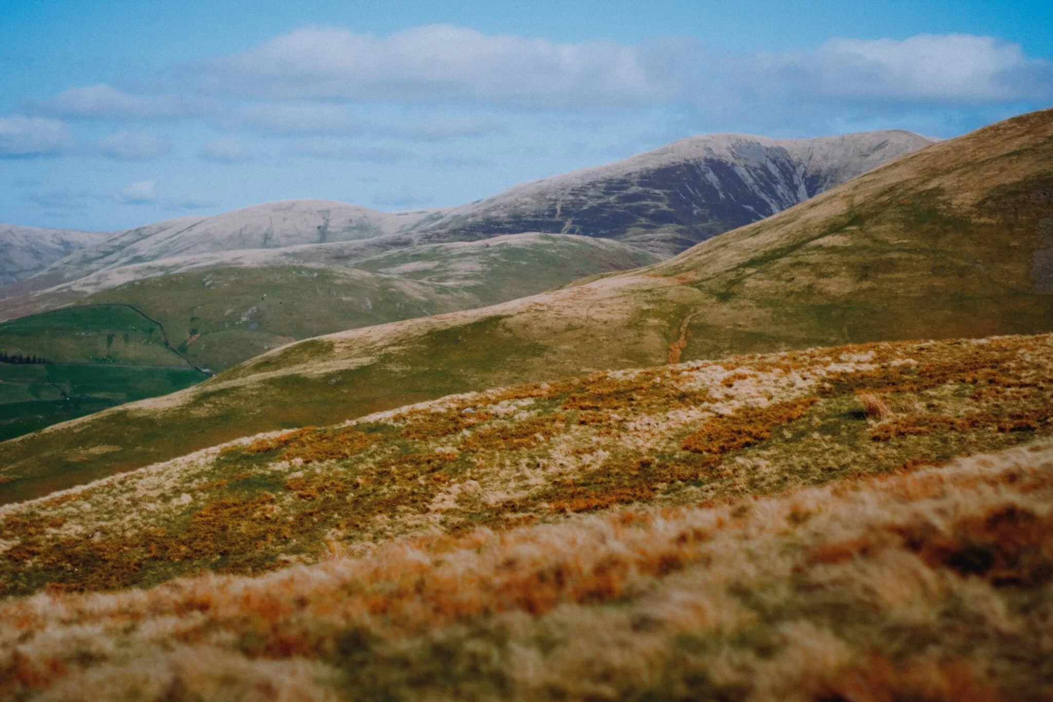  Layers upon layers of hills and valleys in the Howgills. In fact, that&rsquo;s where the Howgills get their name from. &ldquo;How&rdquo; comes from the Old Norse  haugr  meaning &ldquo;hill&rdquo;, and &ldquo;gill&rdquo; comes from the Old Norse  gil  meaning a &ldquo;narrow valley&rdquo;. 